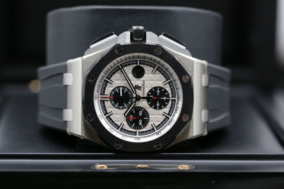 Audemars Piguet Royal Oak Offshore 26400SO.OO.A002CA.01 Image 5